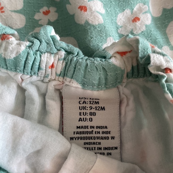 2 Piece 12M Floral Outfit - Picture 2 of 4